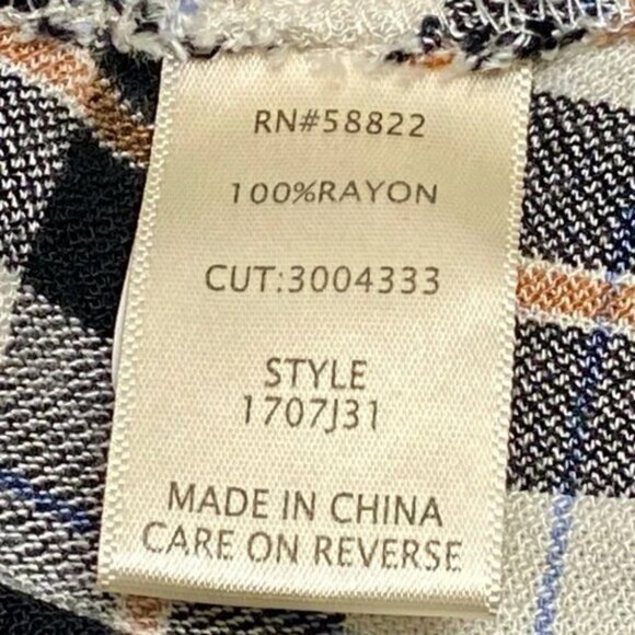 Max Studio Button-Up Shirt Women's Medium Black White Plaid Roll Tab Sleeves GUC - Picture 6 of 7